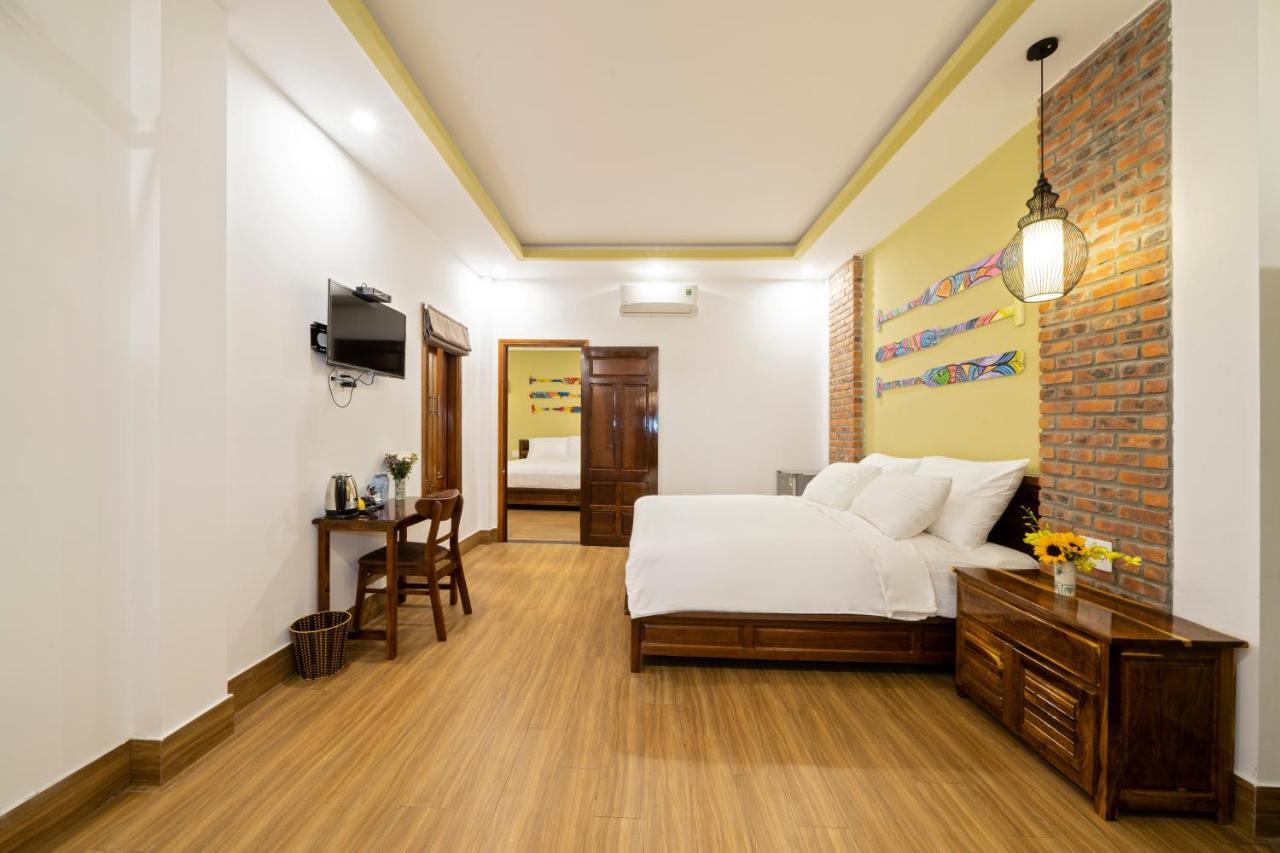 Blue Whale Homestay Hoi An Exterior foto
